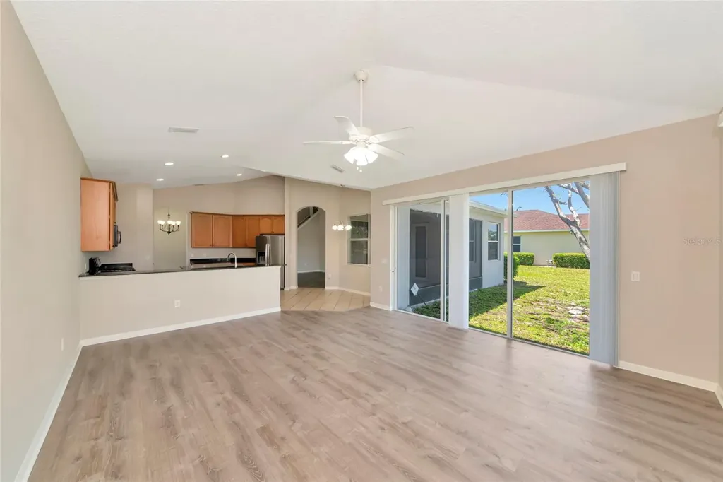 12079 Aster Avenue Bradenton FL 34212