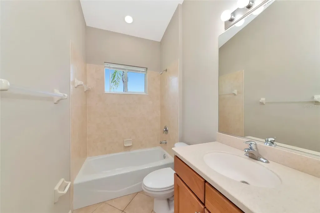 12079 Aster Avenue Bradenton FL 34212