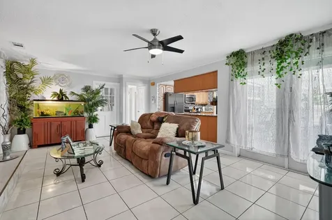 South Daytona FL 32119