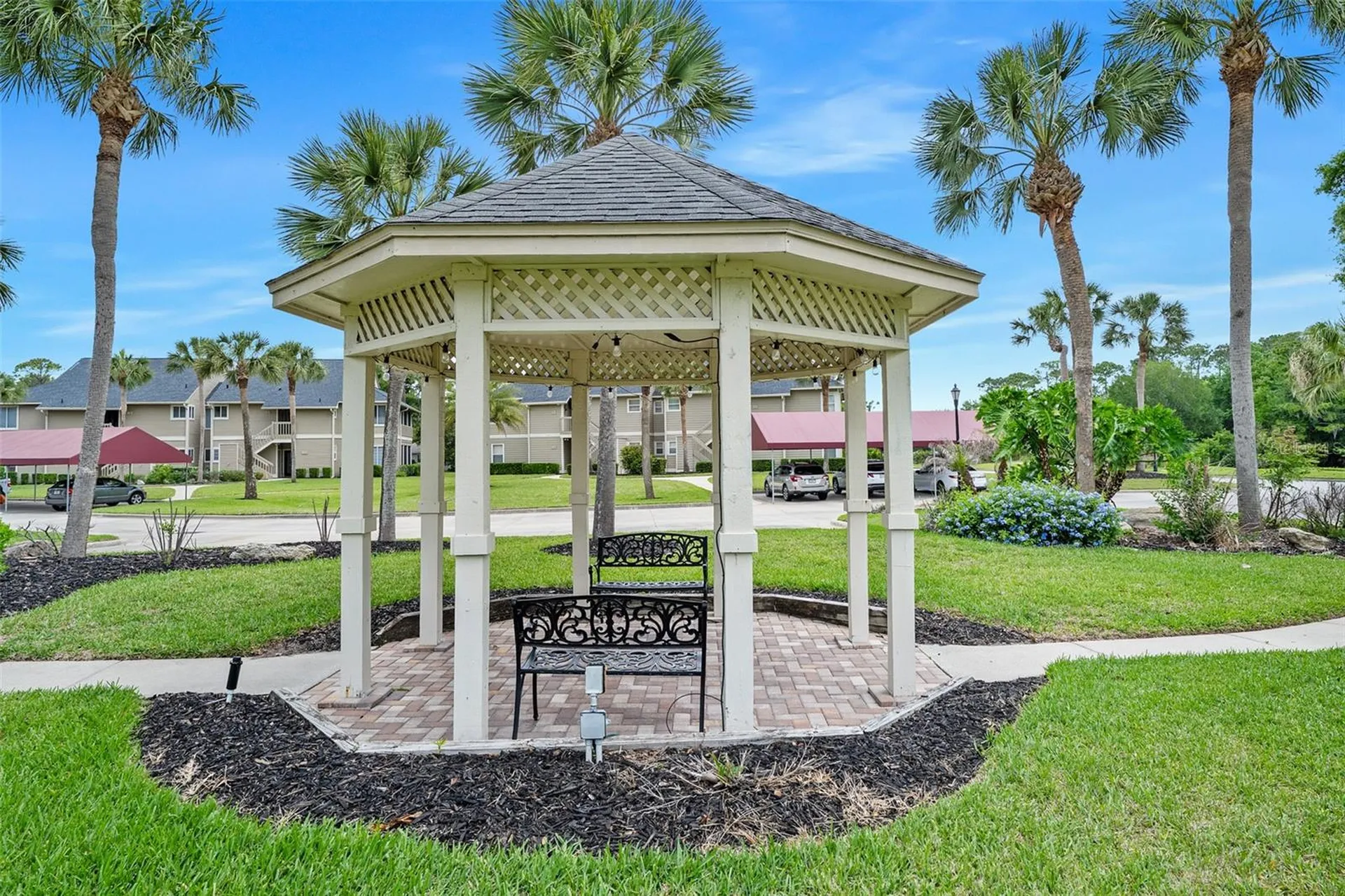 41 Magnolia Drive S Ormond Beach FL 32174
