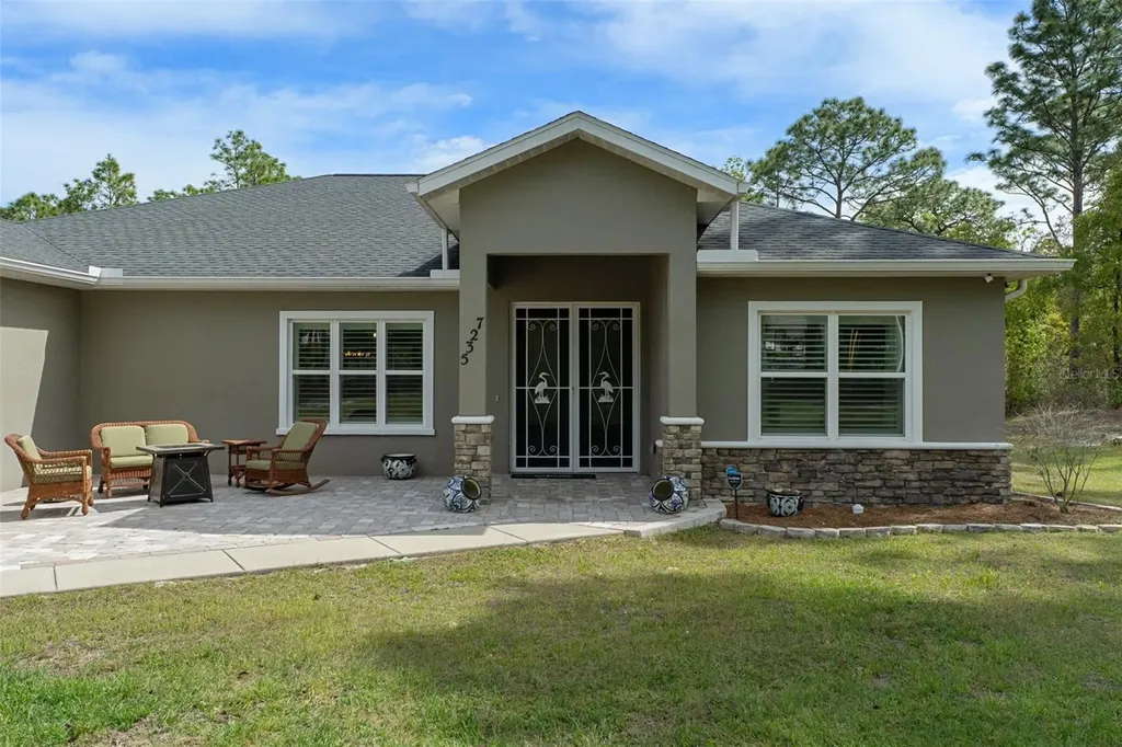 5327 N Mallows Circle Beverly Hills FL 34465