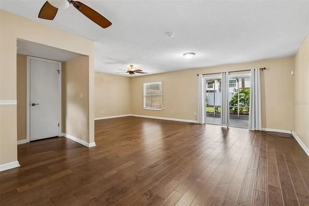 105 S Manhattan Avenue Tampa FL 33609