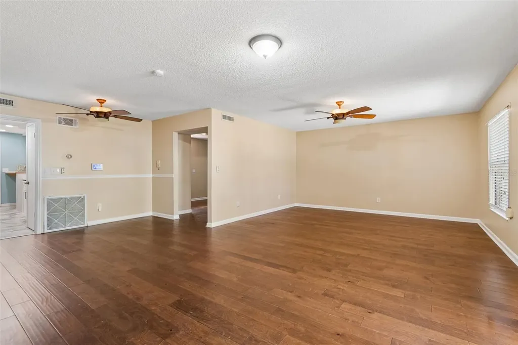 105 S Manhattan Avenue Tampa FL 33609