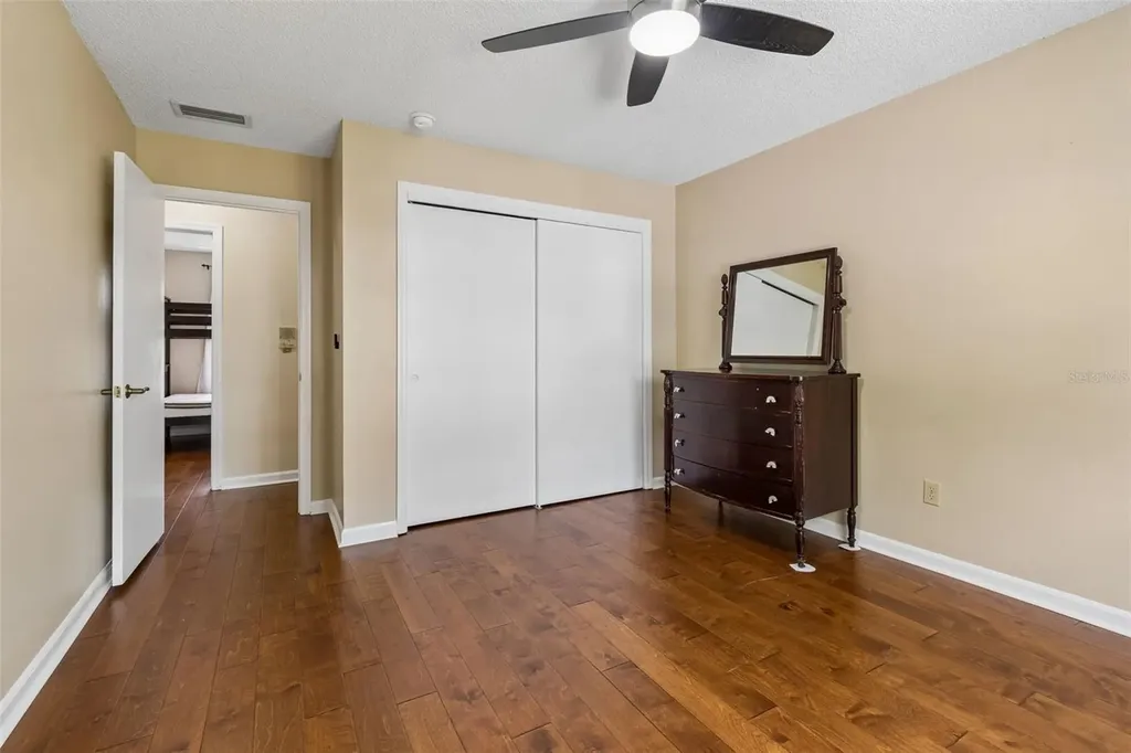 105 S Manhattan Avenue Tampa FL 33609
