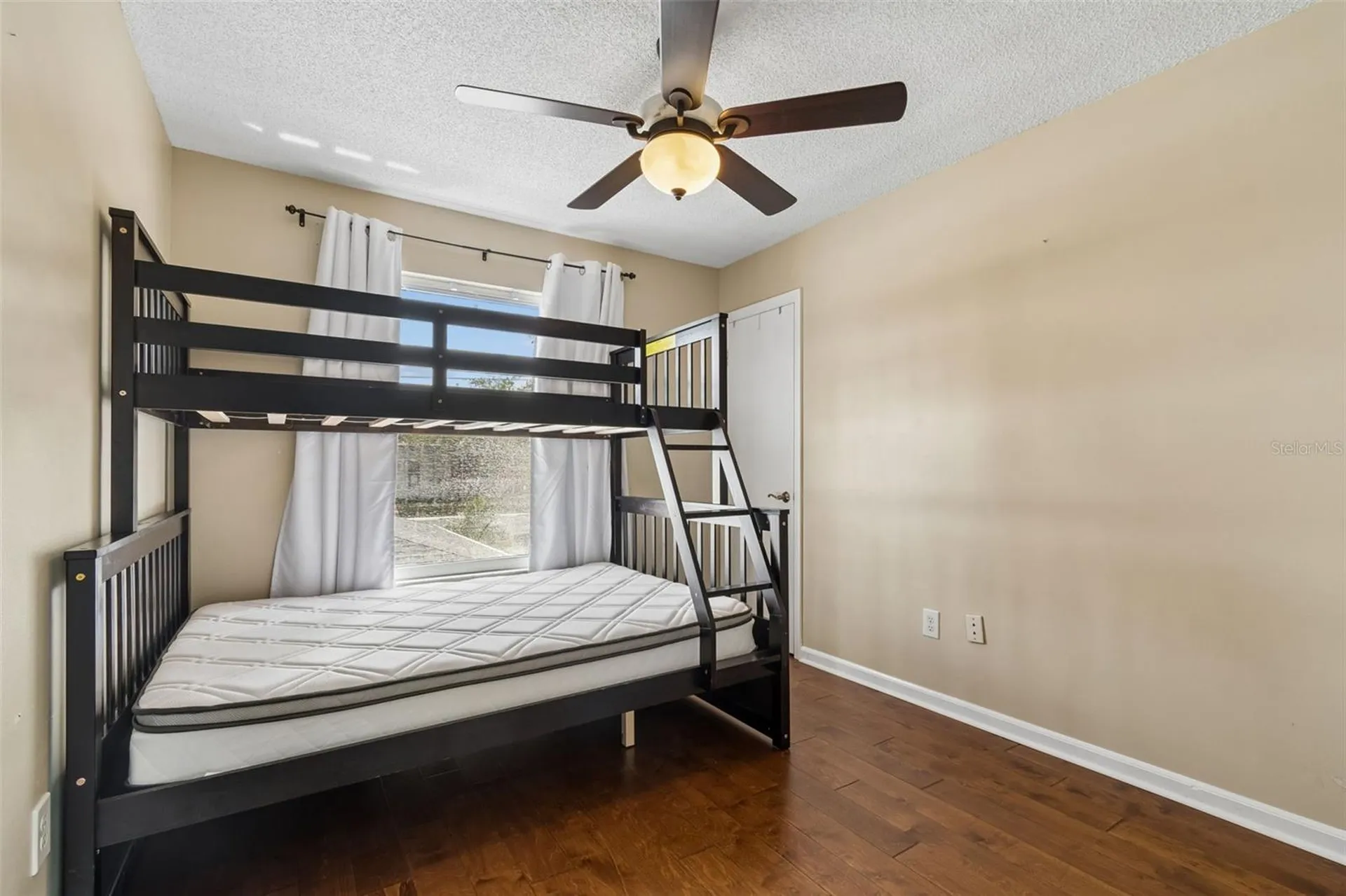 105 S Manhattan Avenue Tampa FL 33609