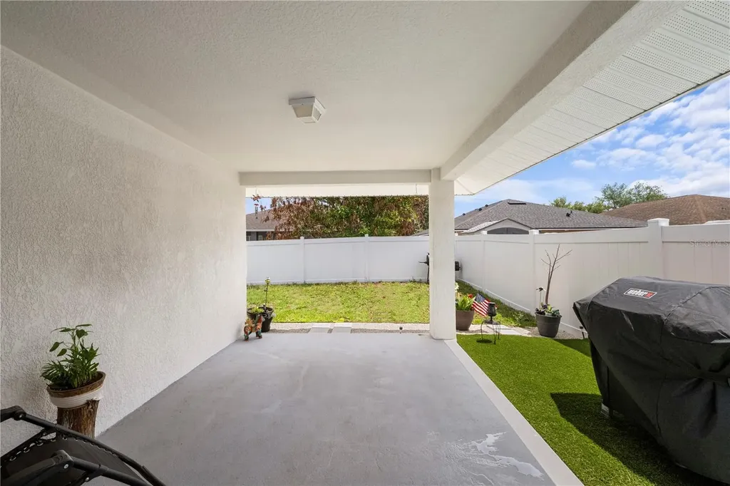 15404 Bama Breeze Place Wimauma FL 33598