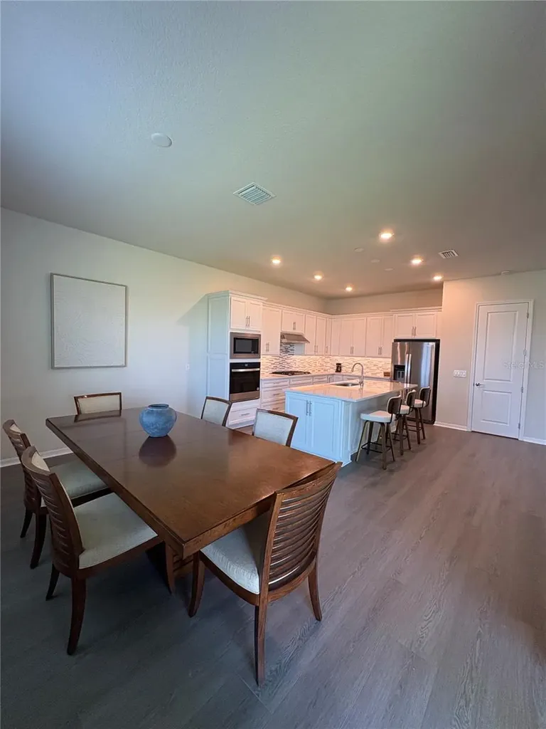 8243 Fenton Street Orlando FL 32836