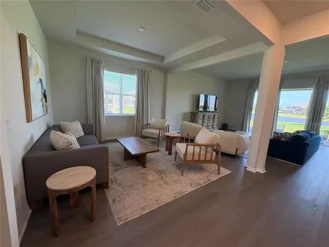 8243 Fenton Street Orlando FL 32836