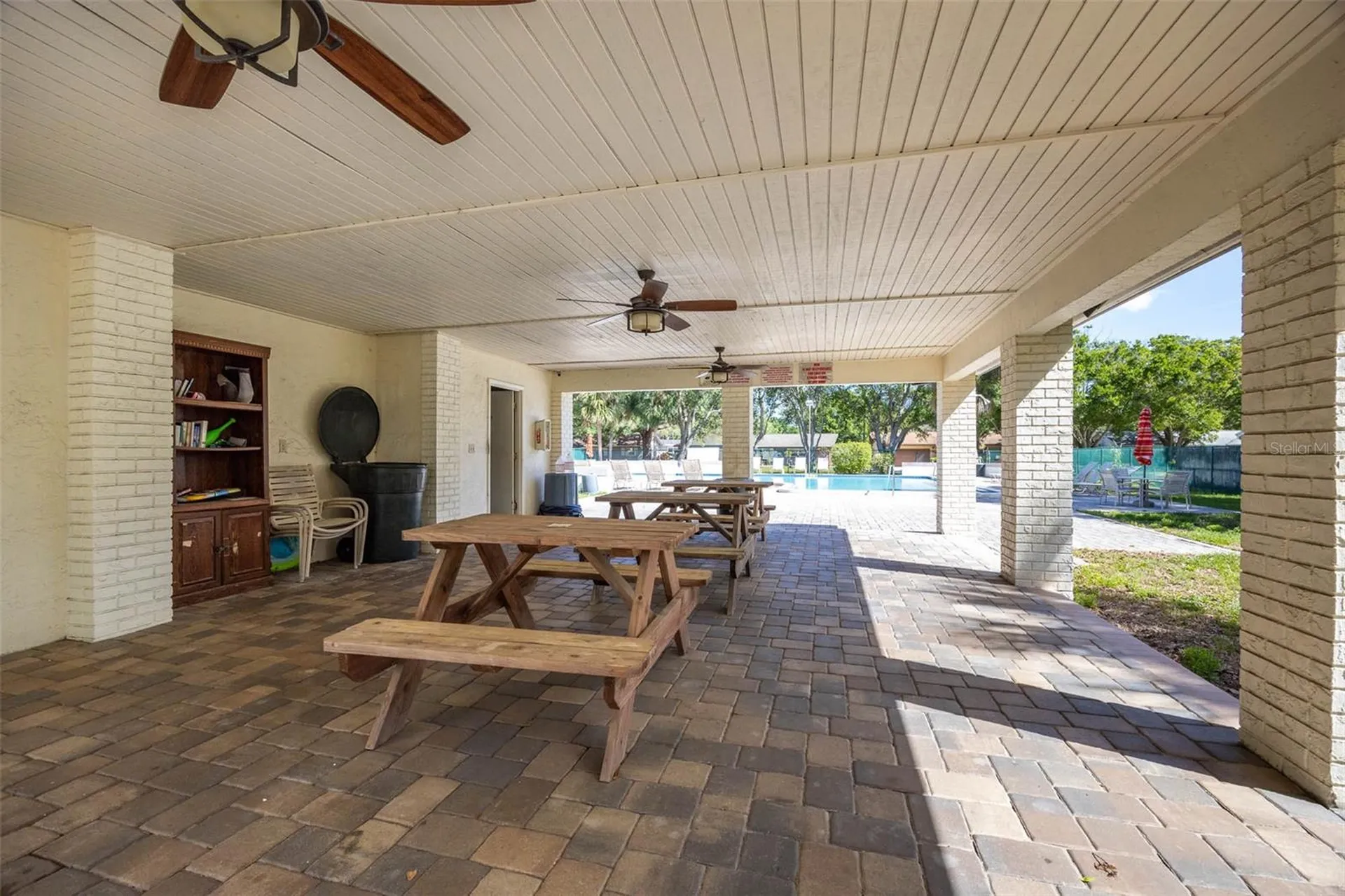 1597 Amberlea Dr S Dunedin FL 34698