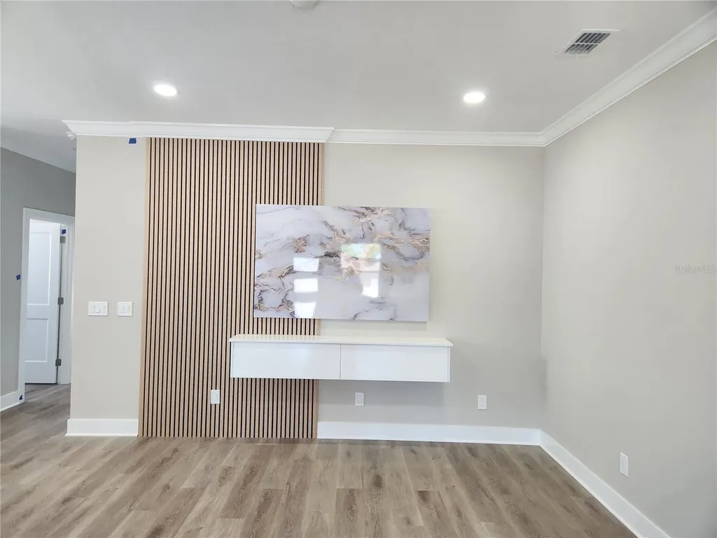10909 N 28th Street Tampa FL 33612