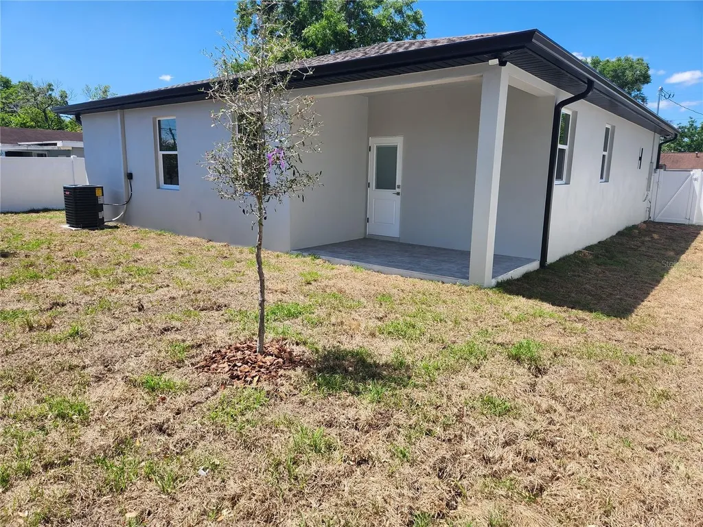 10909 N 28th Street Tampa FL 33612