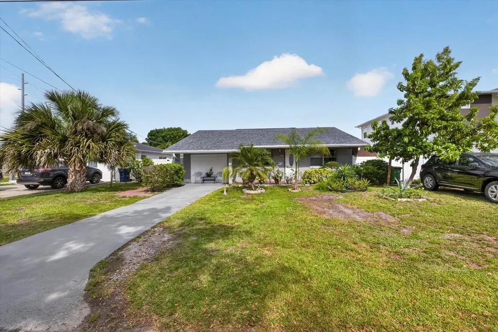 611 N Bradford Avenue Tampa FL 33609