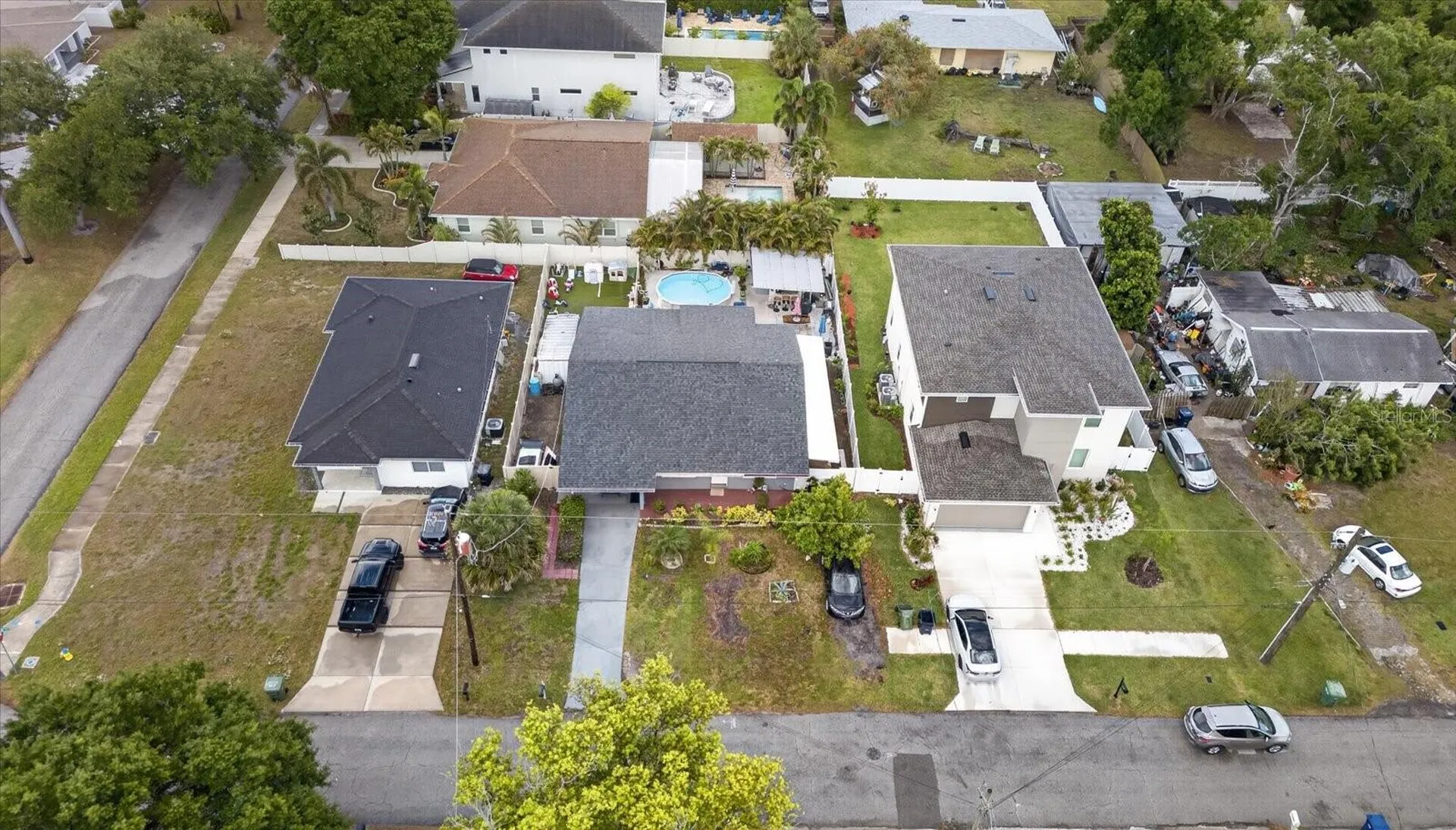 611 N Bradford Avenue Tampa FL 33609