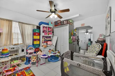 611 N Bradford Avenue Tampa FL 33609