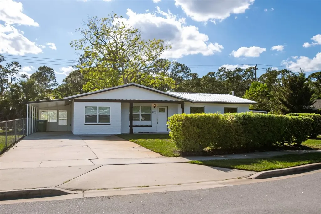 1070 N Libby Court Daytona Beach FL 32117