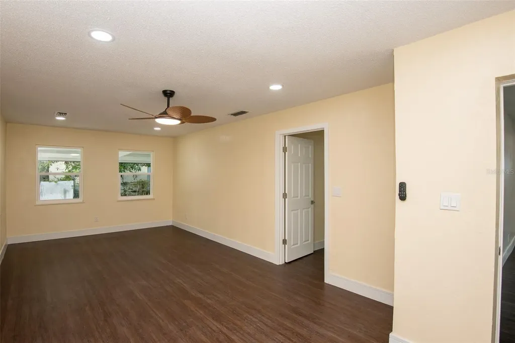 1070 N Libby Court Daytona Beach FL 32117