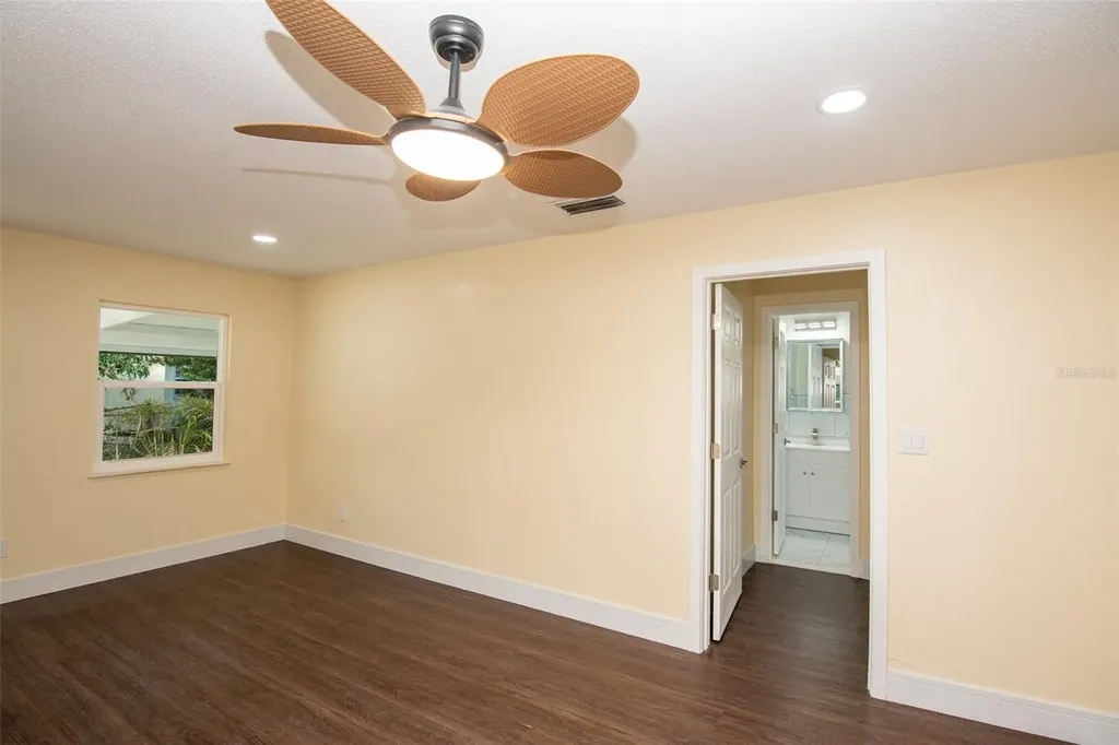 1070 N Libby Court Daytona Beach FL 32117