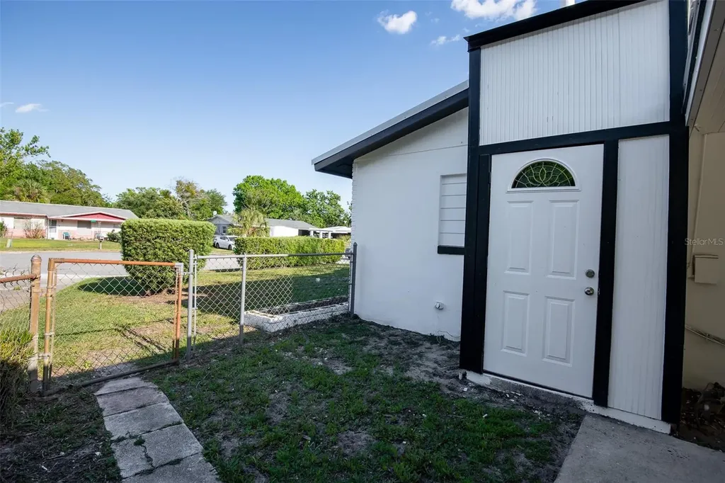 1070 N Libby Court Daytona Beach FL 32117