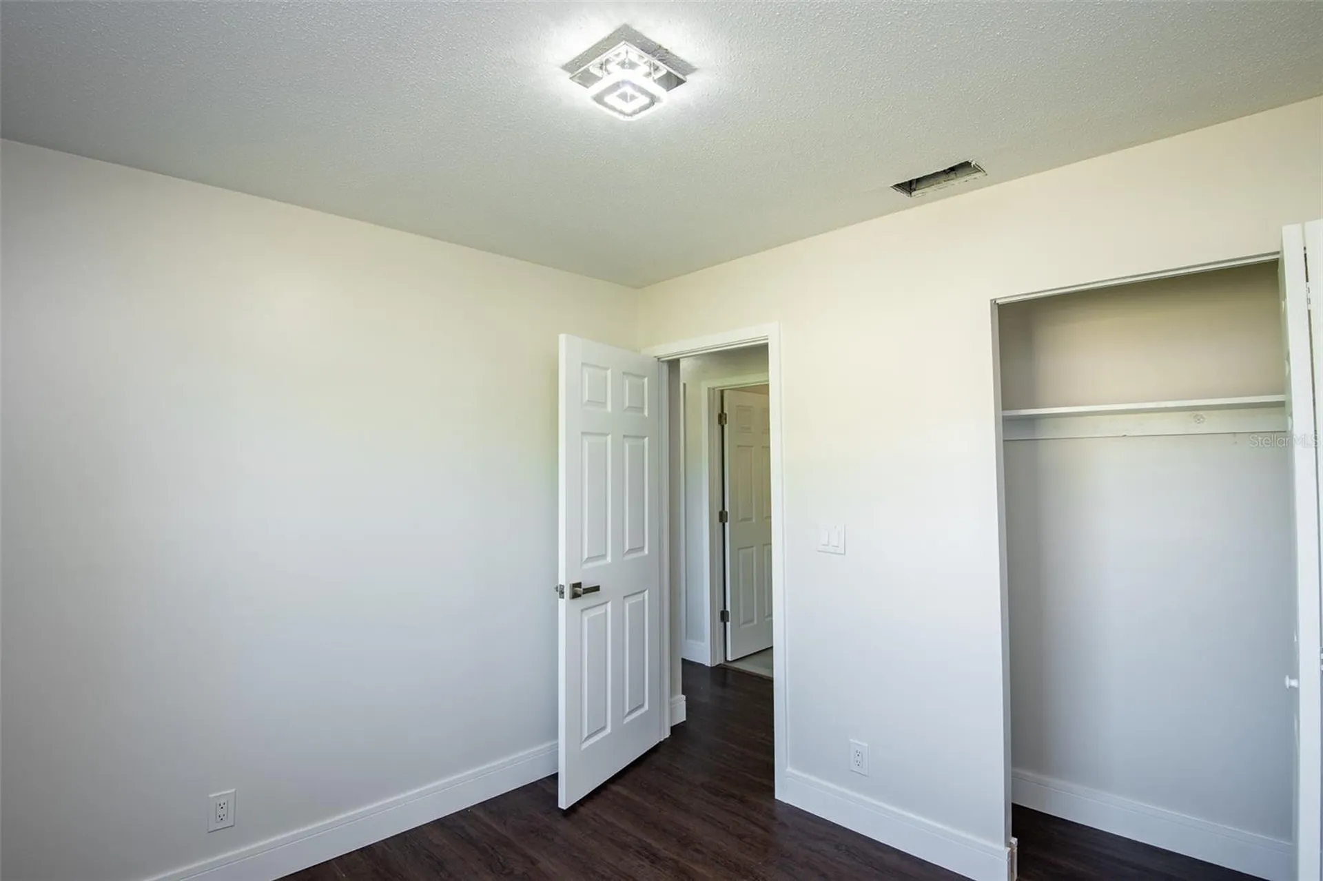 1070 N Libby Court Daytona Beach FL 32117