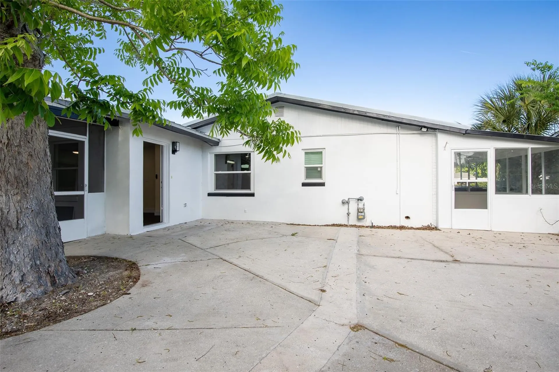 1070 N Libby Court Daytona Beach FL 32117