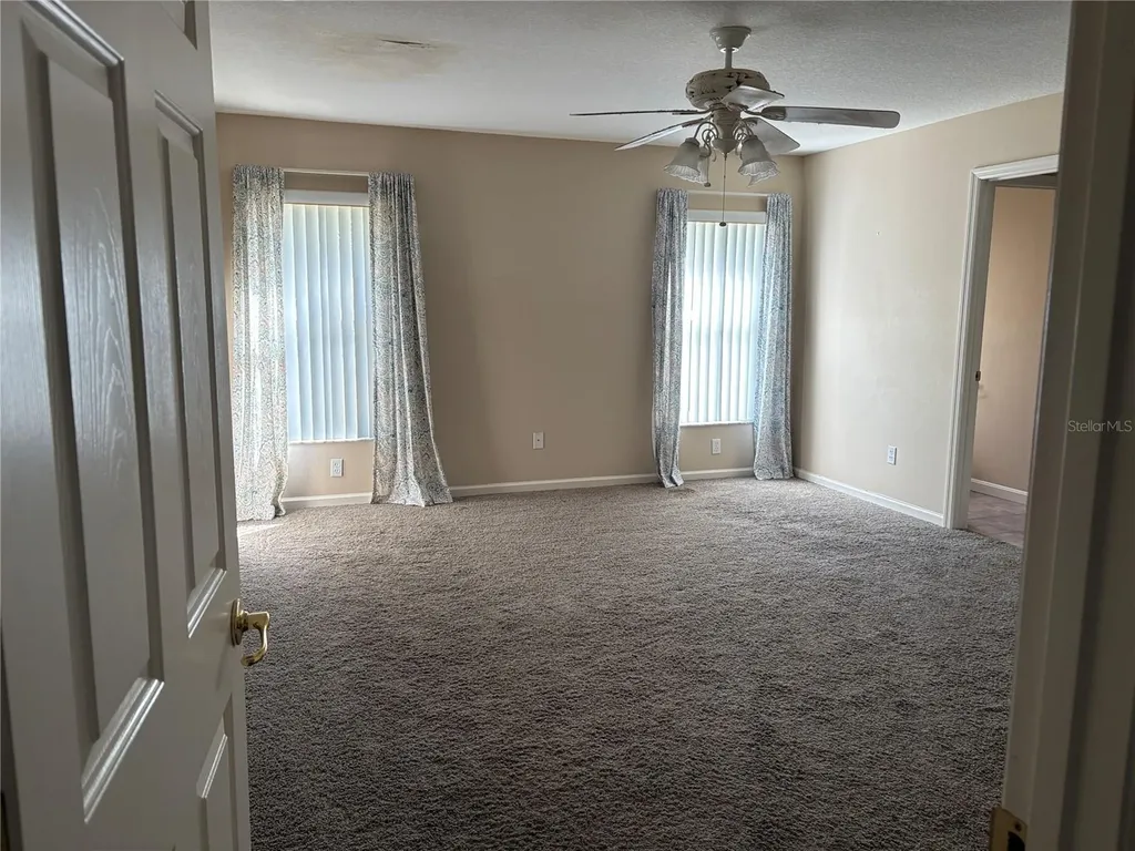 2758 W Century Boulevard Citrus Springs FL 34434