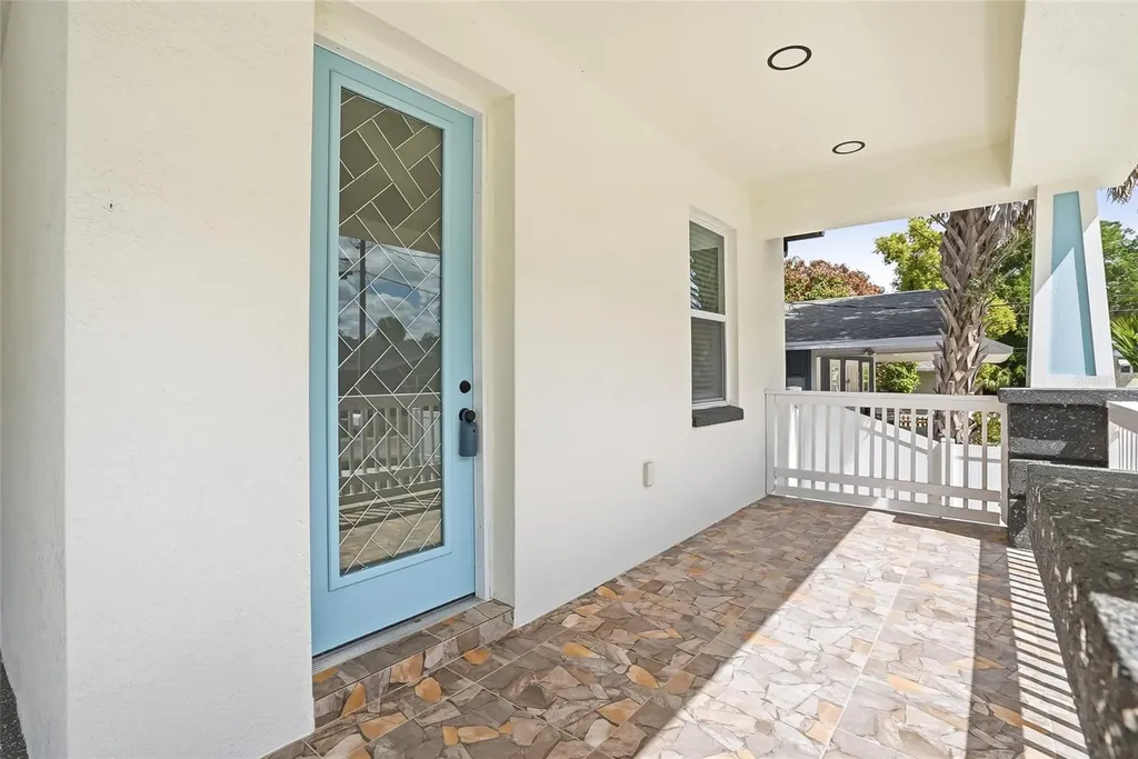 7706 N Arden Avenue Tampa FL 33604