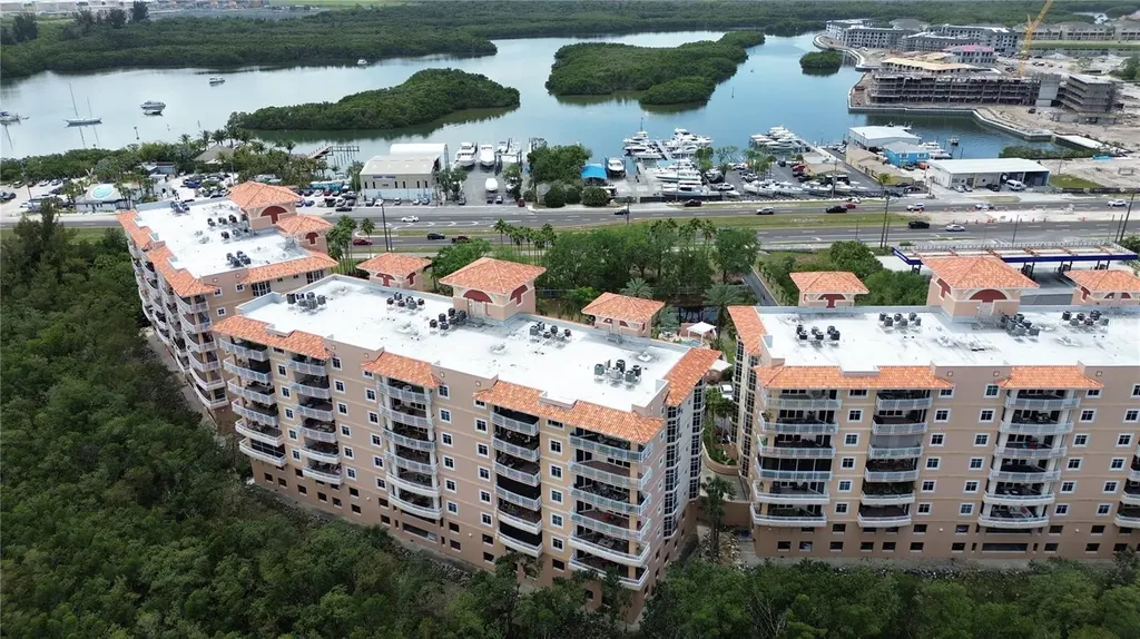 12055 Gandy Boulevard N St Petersburg FL 33702