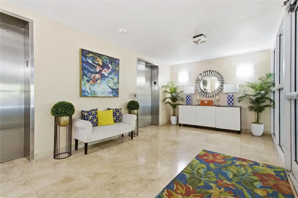 12055 Gandy Boulevard N St Petersburg FL 33702