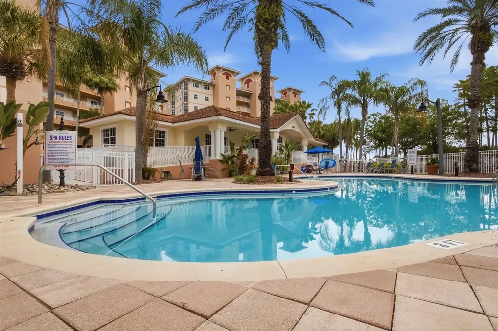 12055 Gandy Boulevard N St Petersburg FL 33702