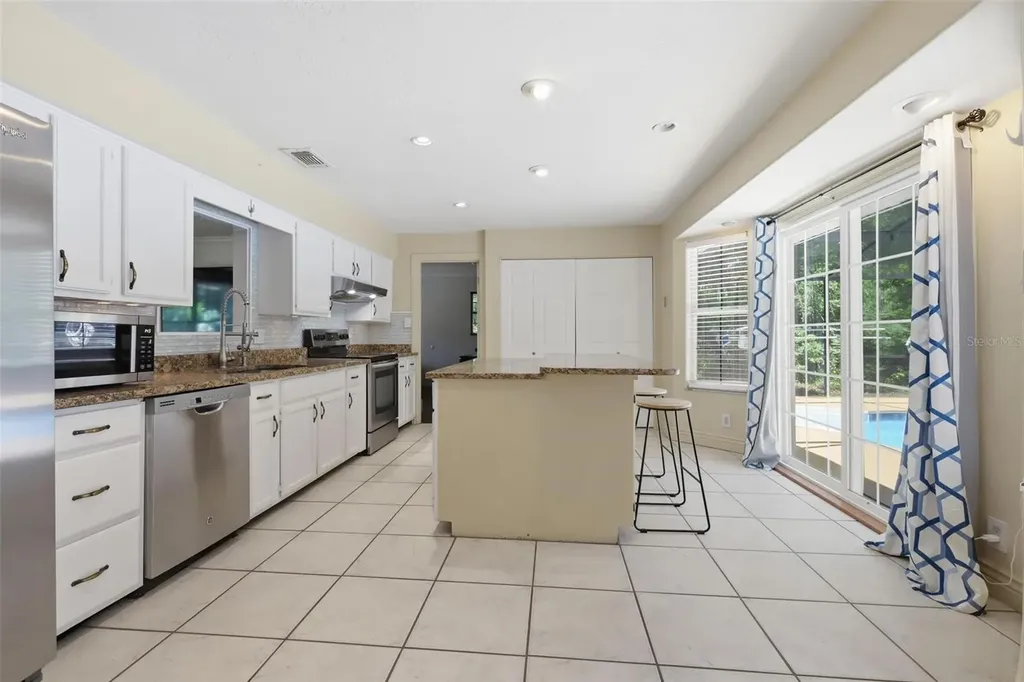 1433 S Ridgewood Avenue Deland FL 32720