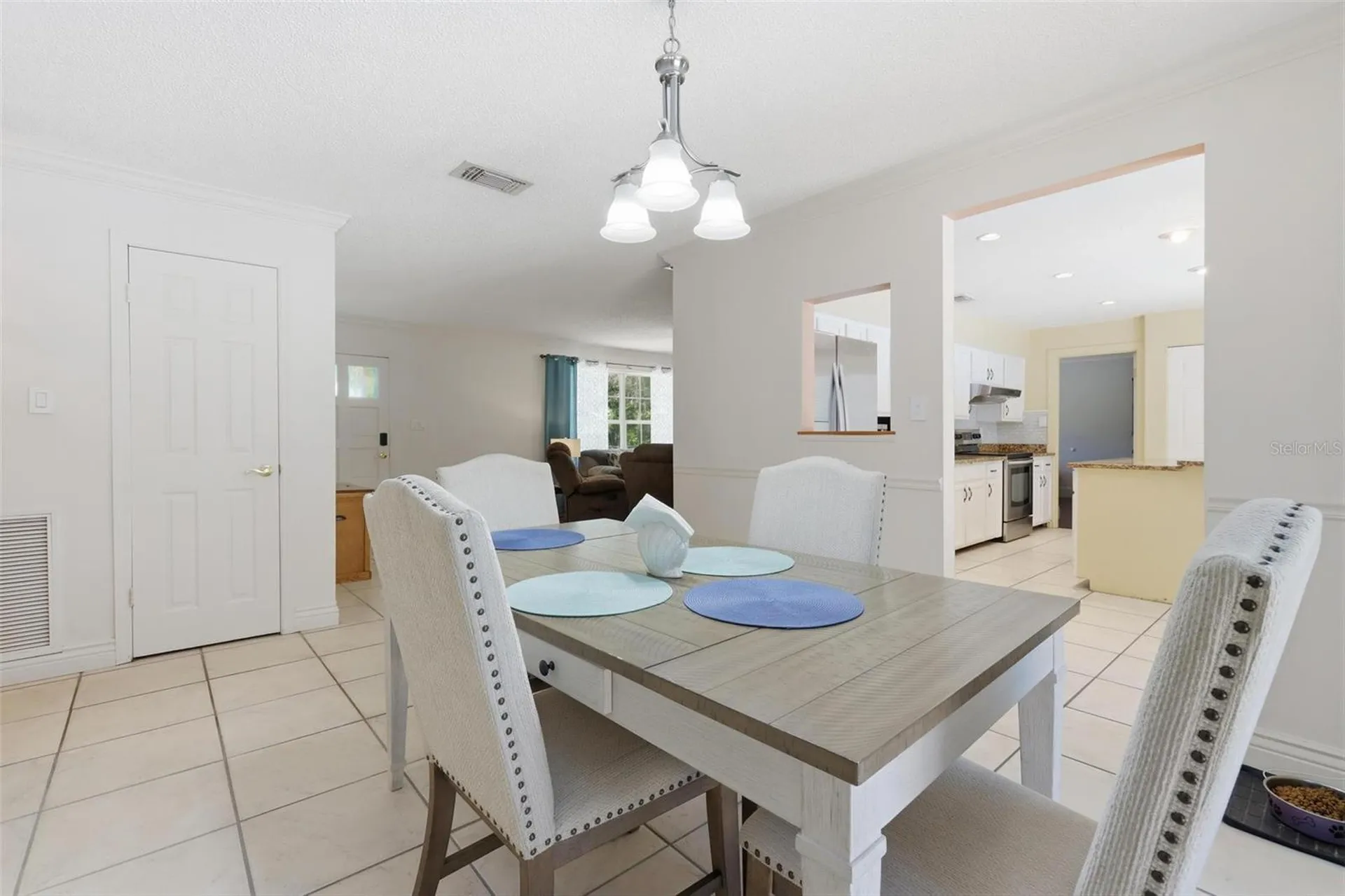 1433 S Ridgewood Avenue Deland FL 32720