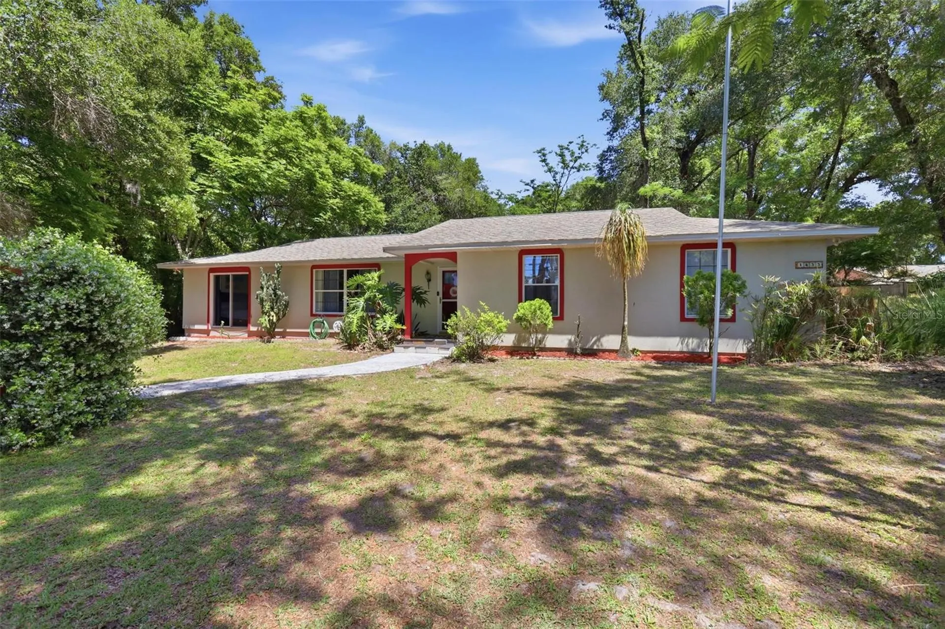 1433 S Ridgewood Avenue Deland FL 32720