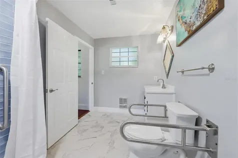 1433 S Ridgewood Avenue Deland FL 32720