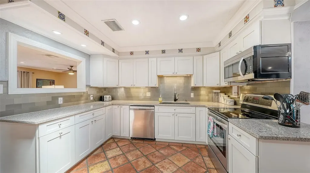 1127 S Osprey Avenue Sarasota FL 34236