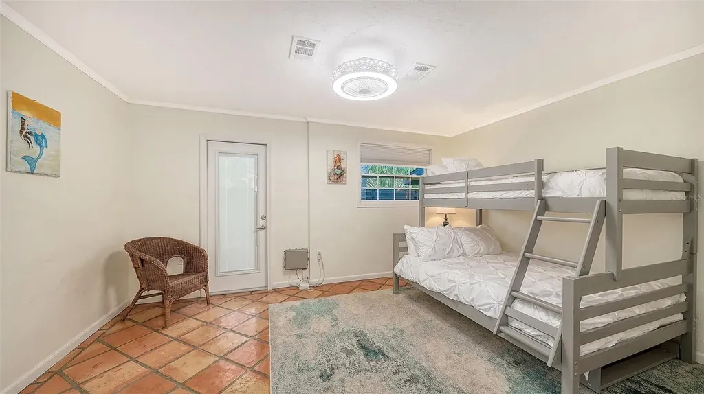 1127 S Osprey Avenue Sarasota FL 34236