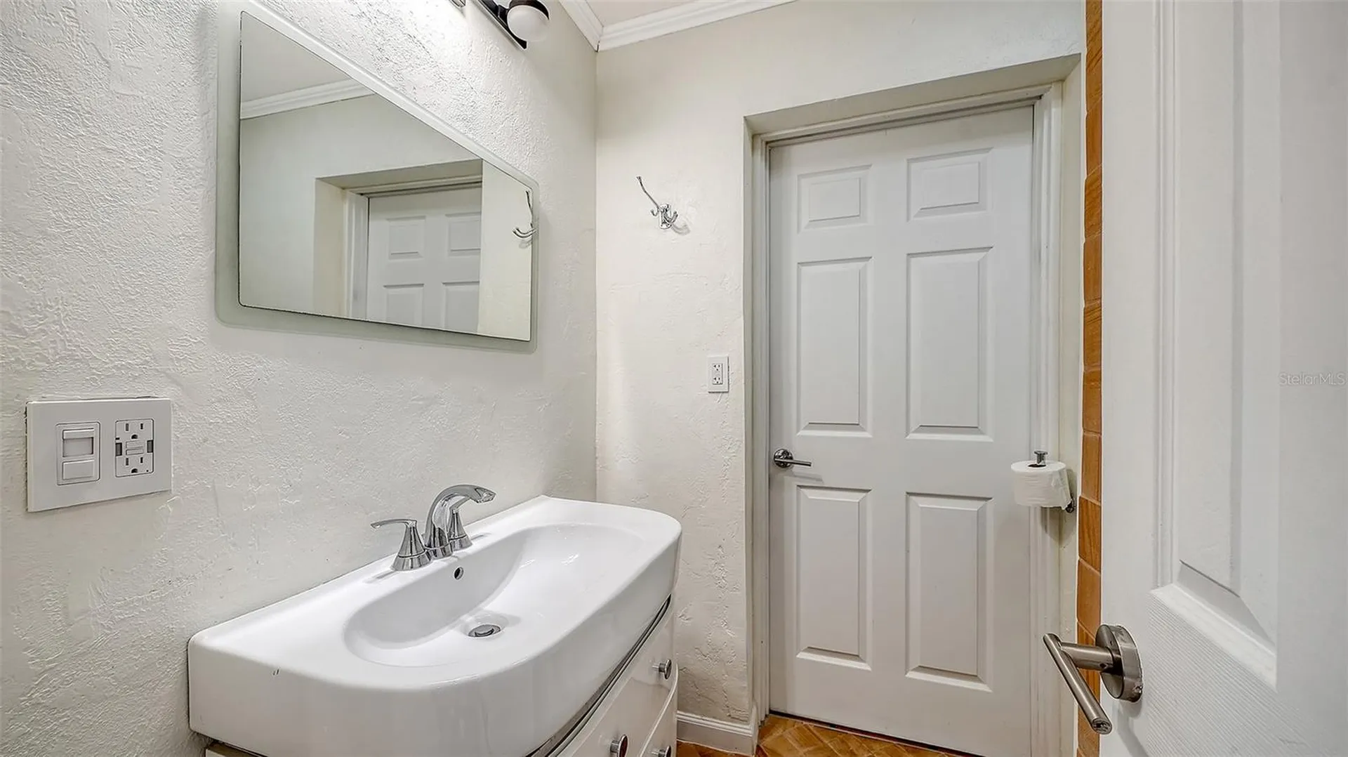 1127 S Osprey Avenue Sarasota FL 34236