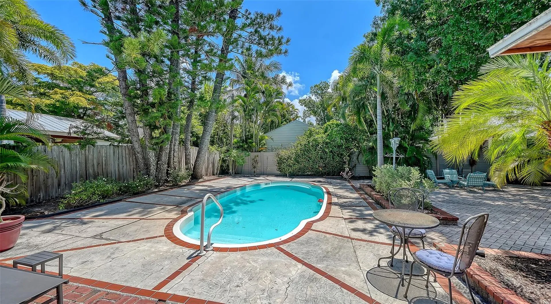 1127 S Osprey Avenue Sarasota FL 34236