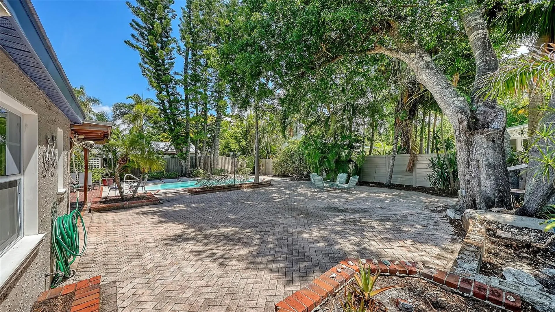 1127 S Osprey Avenue Sarasota FL 34236