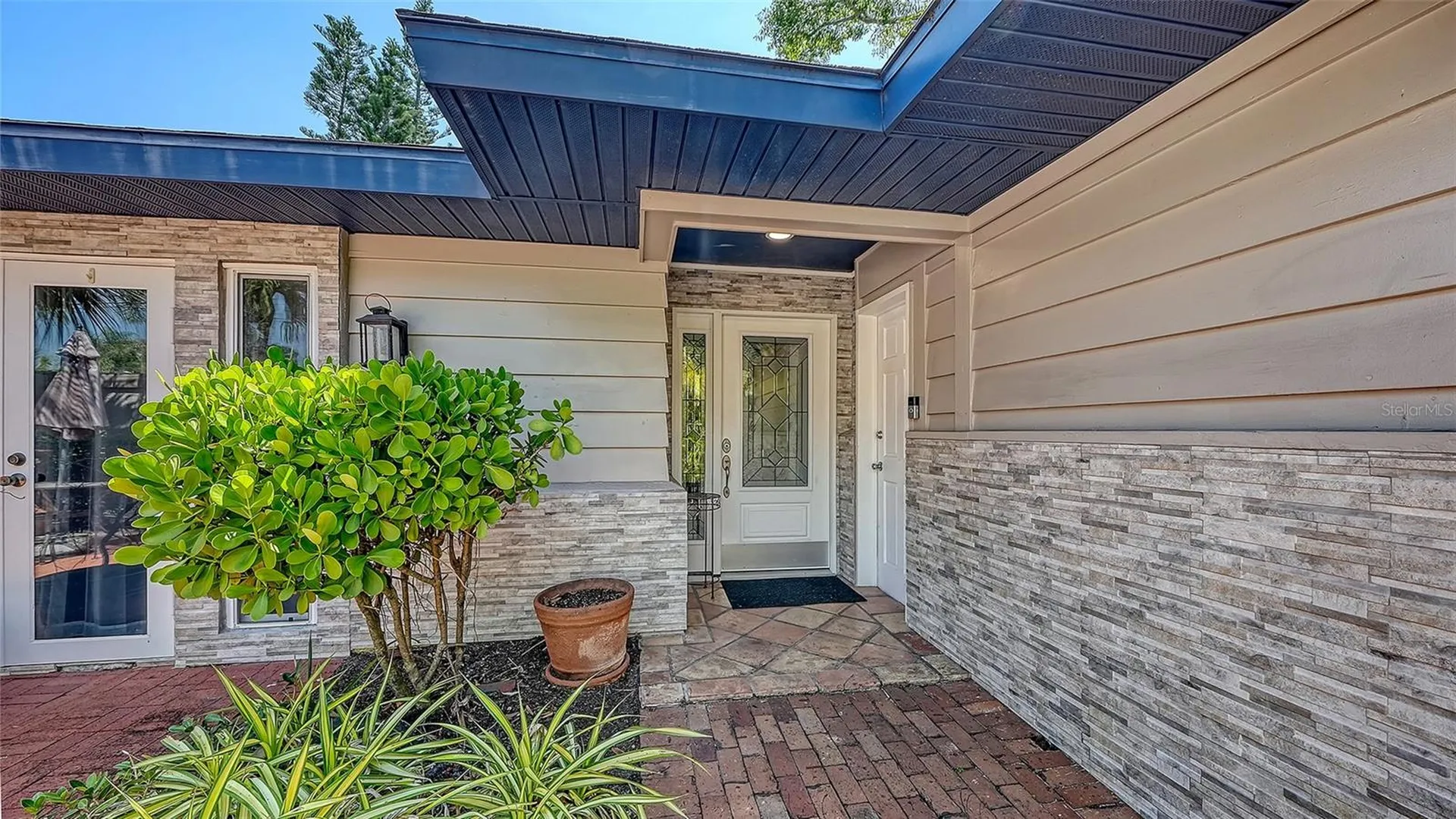 1127 S Osprey Avenue Sarasota FL 34236