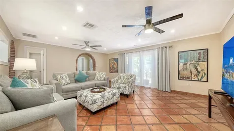 1127 S Osprey Avenue Sarasota FL 34236