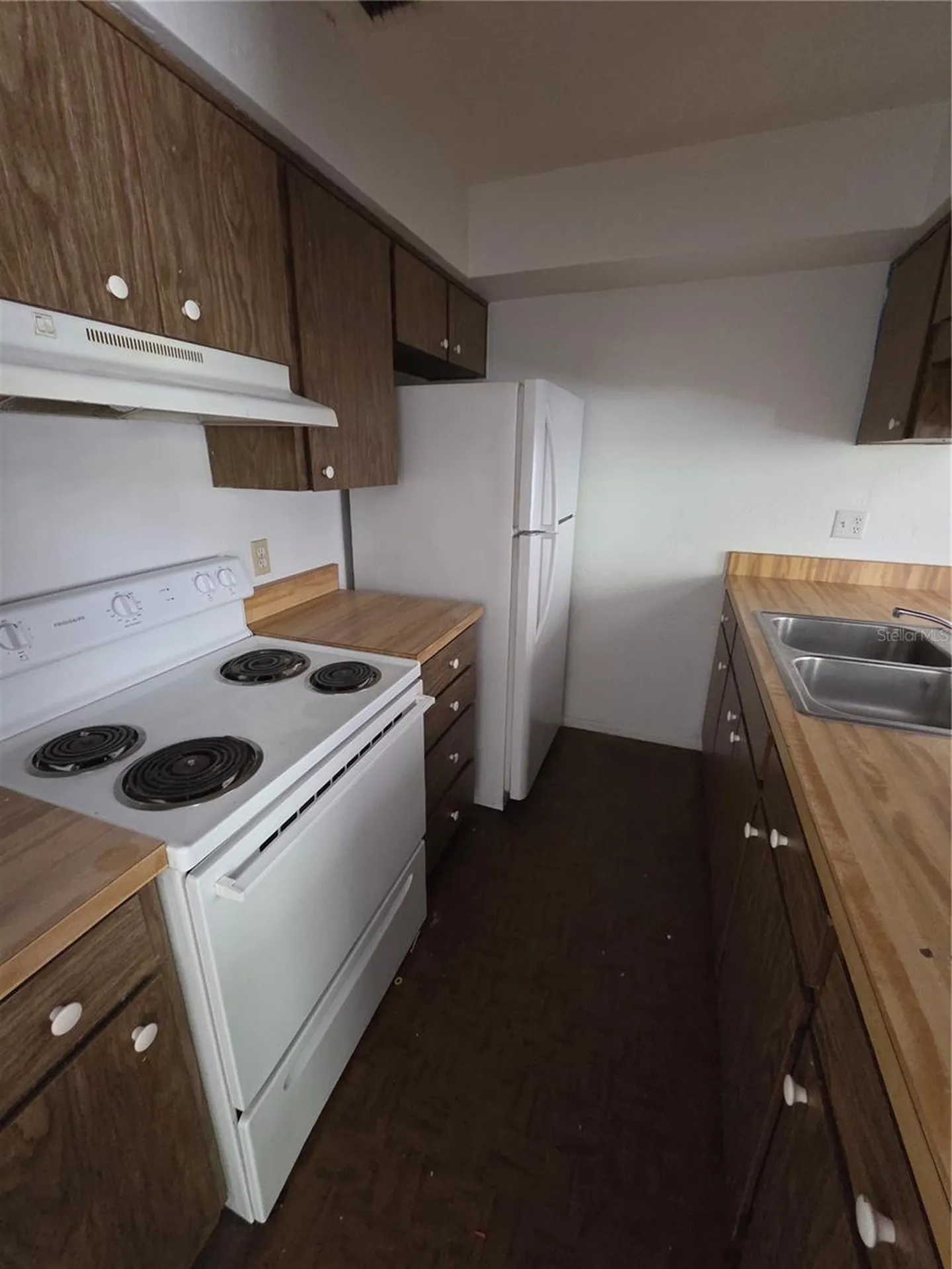 830 N Clake Street Deland FL 32724