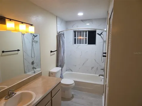 3705 SW 27th Street Gainesville FL 32608
