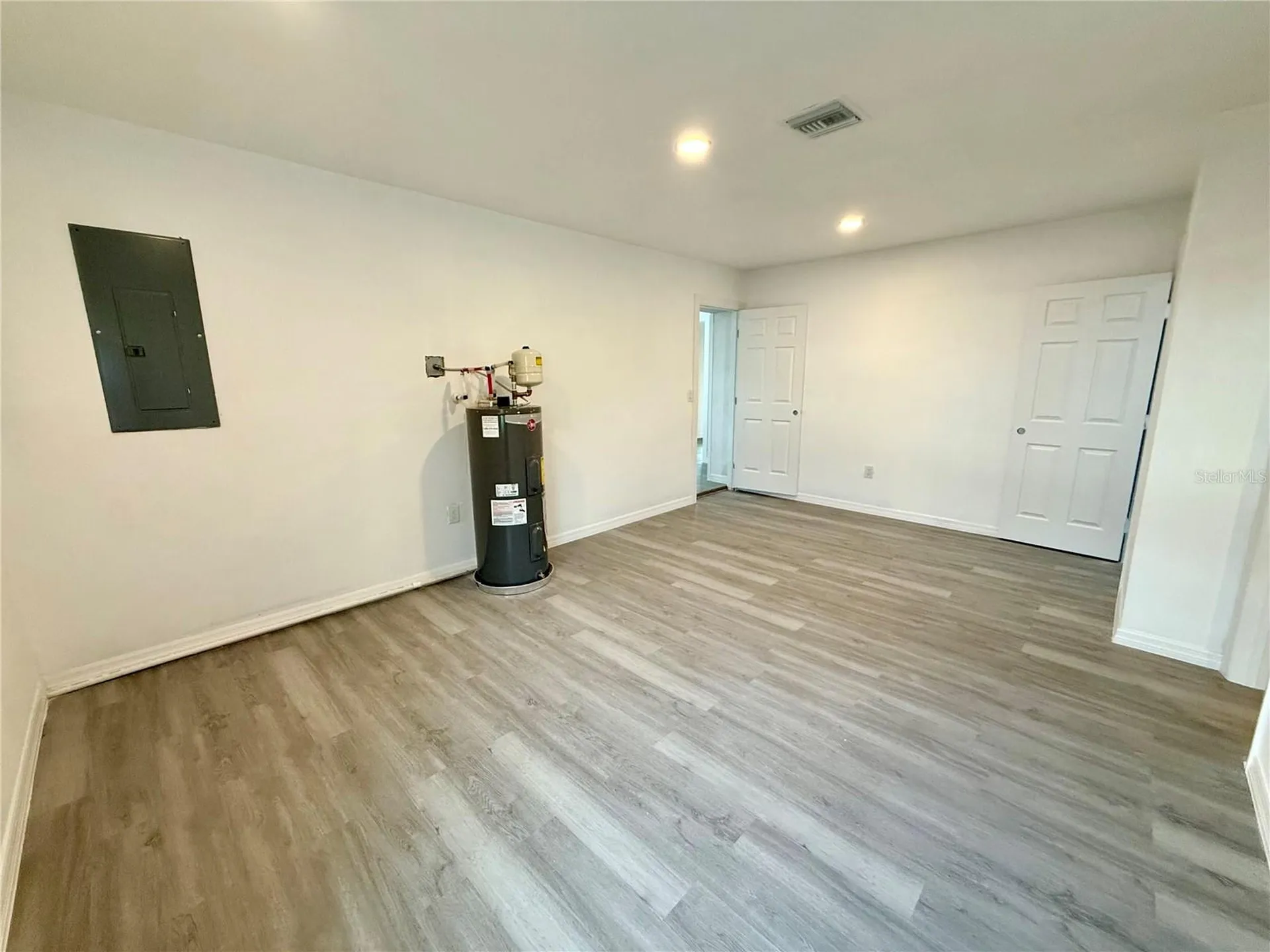 701 Alfred Drive Orlando FL 32810