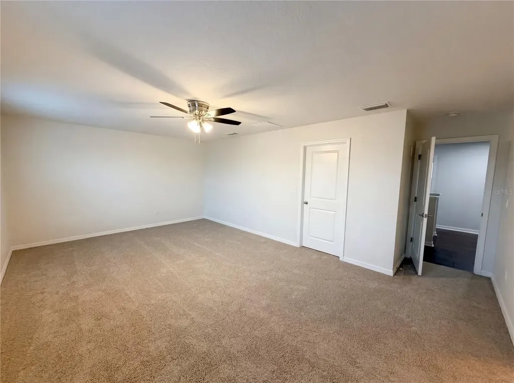 35687 Hillbrook Avenue Zephyrhills FL 33541