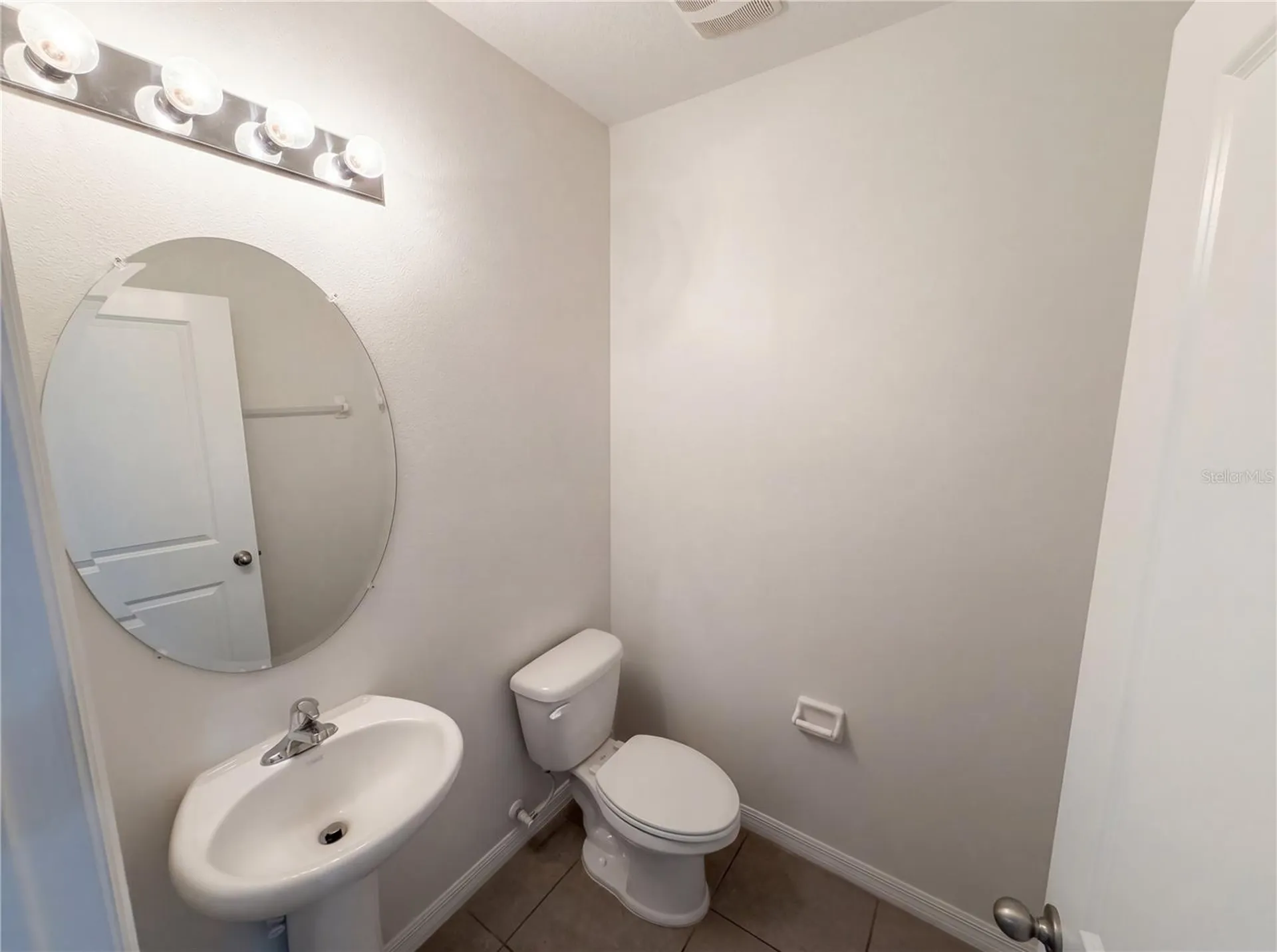 35687 Hillbrook Avenue Zephyrhills FL 33541