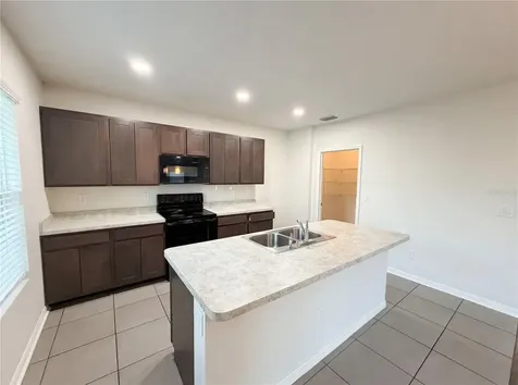 35687 Hillbrook Avenue Zephyrhills FL 33541