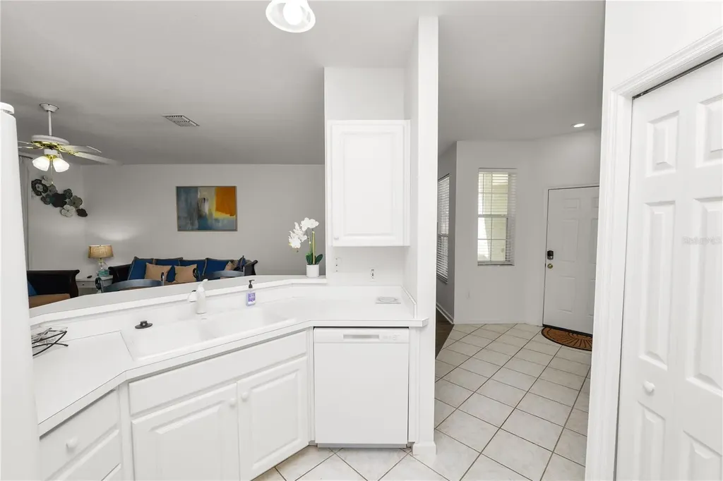 774 Grasslands Village Circle Lakeland FL 33803