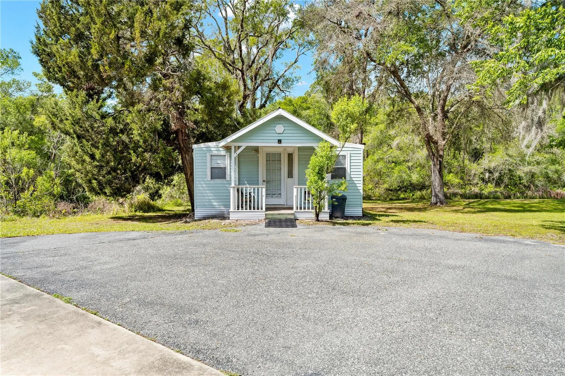 7347 Packingham Drive Webster FL 33597