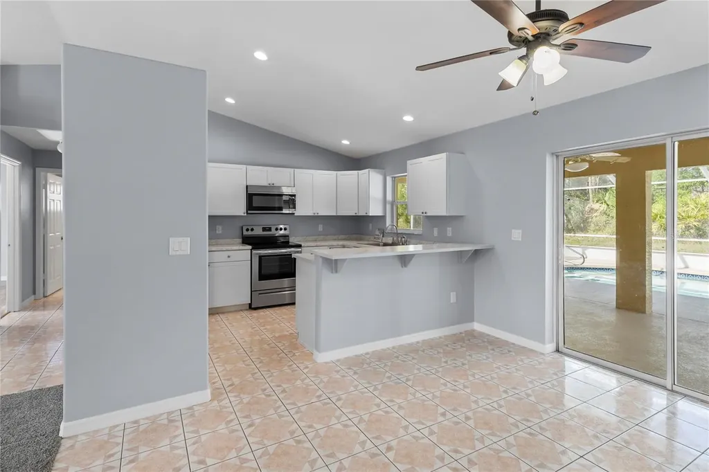 120 Point Of Woods Drive Palm Coast FL 32164
