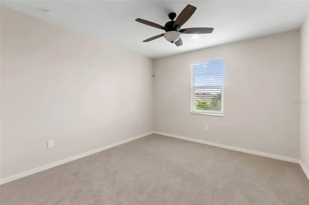 12725 Lateral Root Drive Sarasota FL 34238